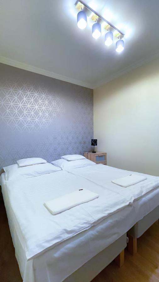 Ozkut Apartmanhaz Olmod Ngoại thất bức ảnh