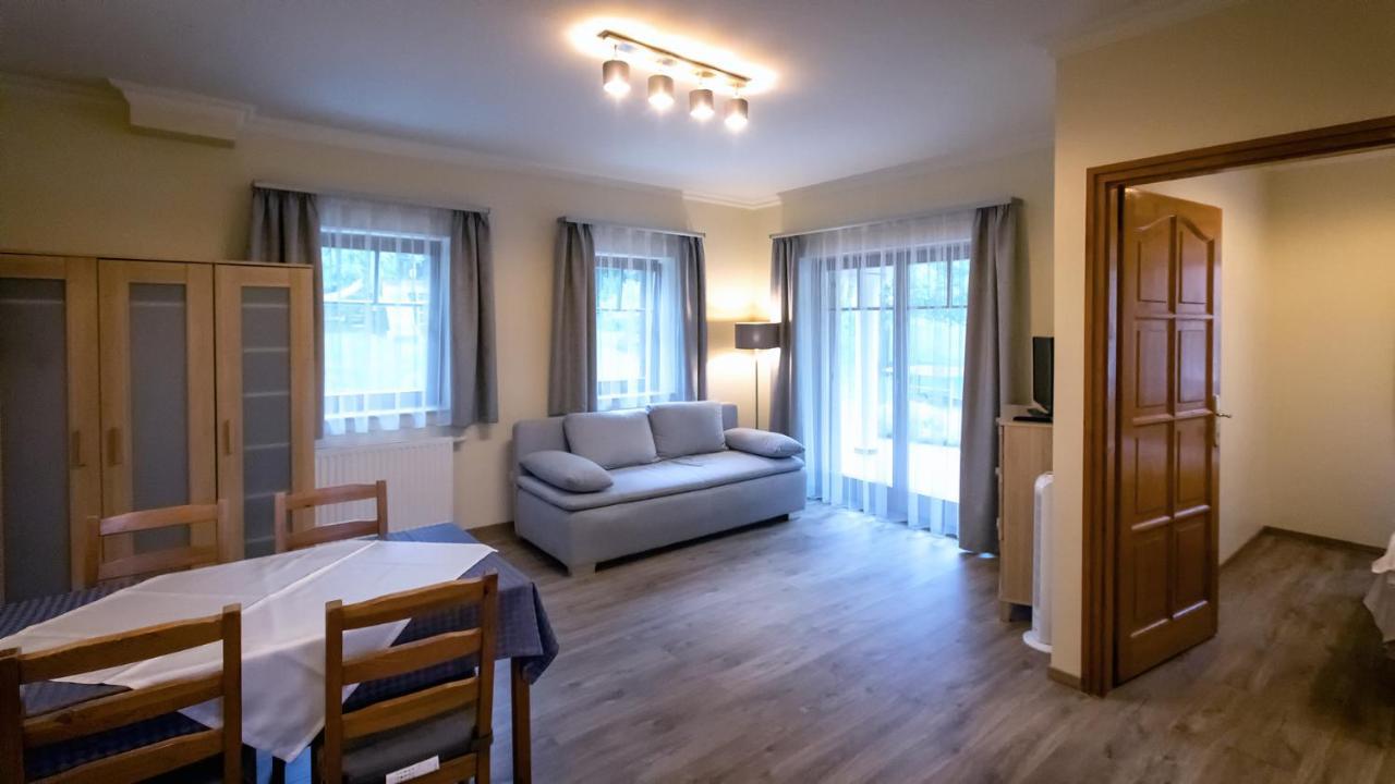 Ozkut Apartmanhaz Olmod Ngoại thất bức ảnh