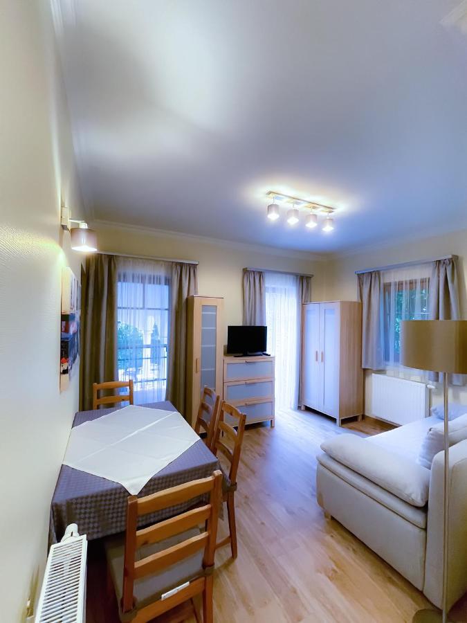 Ozkut Apartmanhaz Olmod Ngoại thất bức ảnh